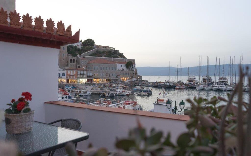 In Hydra Apartamento Exterior foto